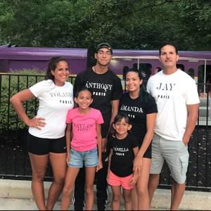 Meet your Posher, Yolanda jay